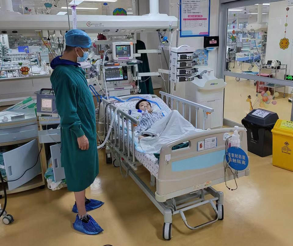 沁水县跨省救护车出租公司