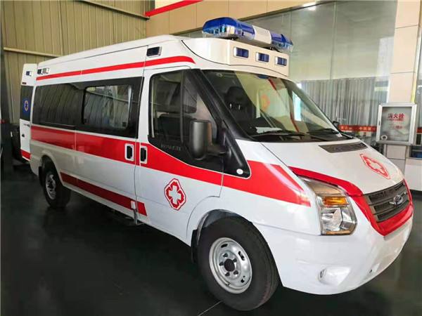 沁水县福特V362救护车
